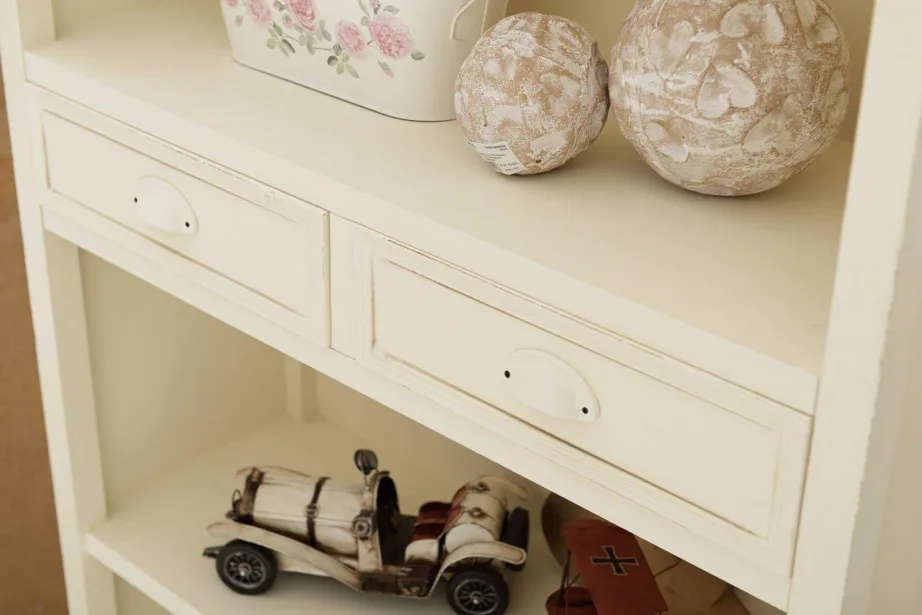 Beež raamaturiiul Rimini RI02, lehtpuu puidust – 3