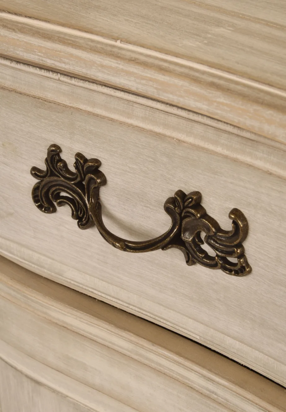 Helebeež kummut Venezia Bianco VEB873K, kasepuust – 14