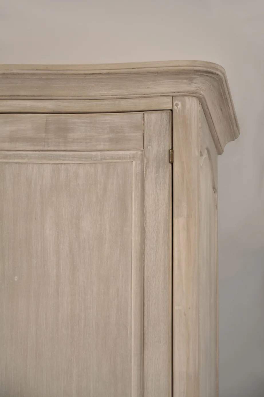 Helebeež riidekapp Venezia Bianco VEB886K, kasepuust – 12