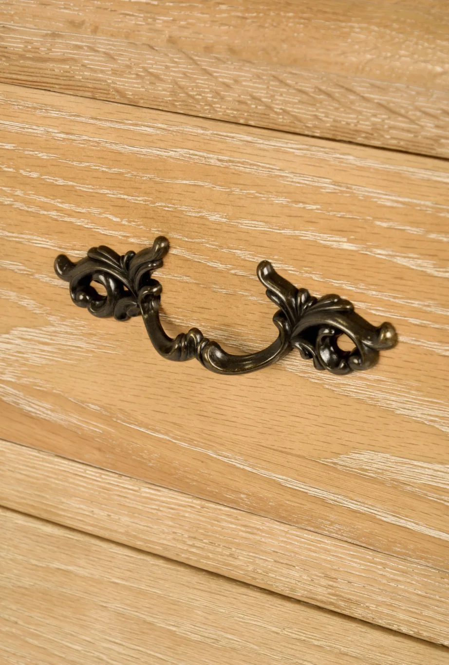 Helepruun kummut Venezia Oak VEO874, tammepuidust – 12