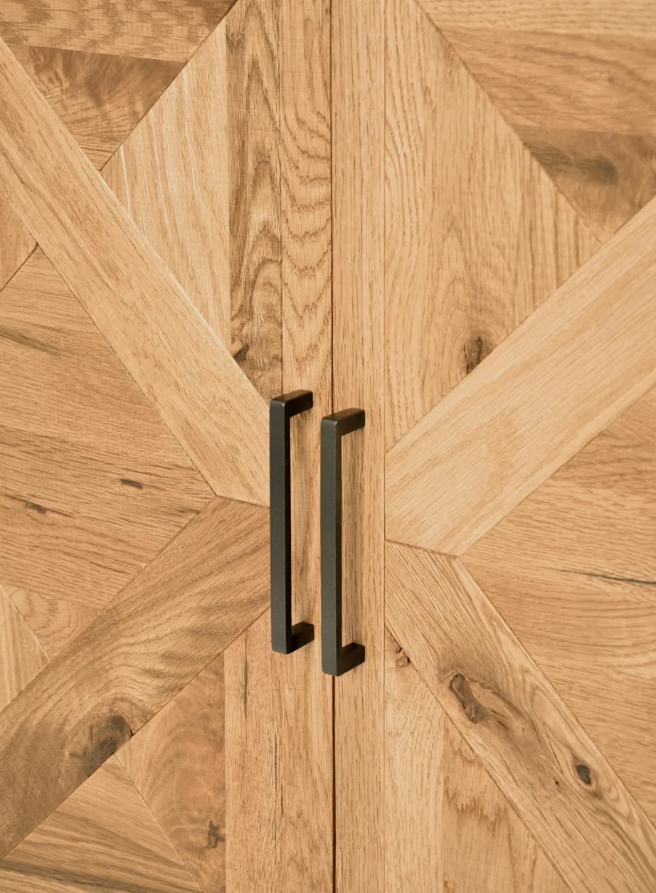 Must kummut Indus IN20-3, tammepuidust – 10