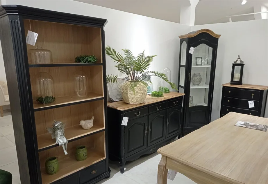 Must raamatukapp Cesena CE02, lehtpuu puidust – 4