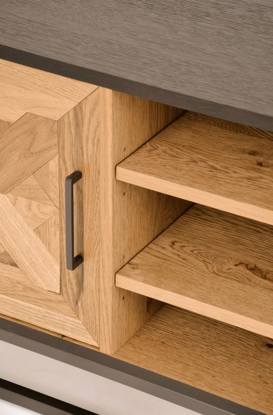 Must TV-alus Indus IN25-2, naturaalsest tammepuidust – 10