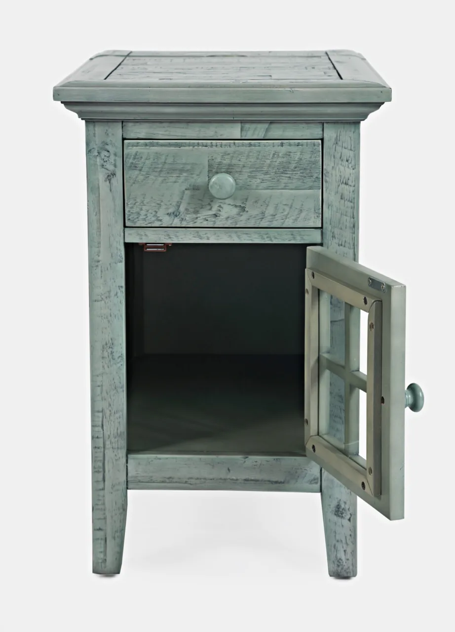 Mündiroheline öökapp Avola AV1615-22, akaatsiapuidust – 2