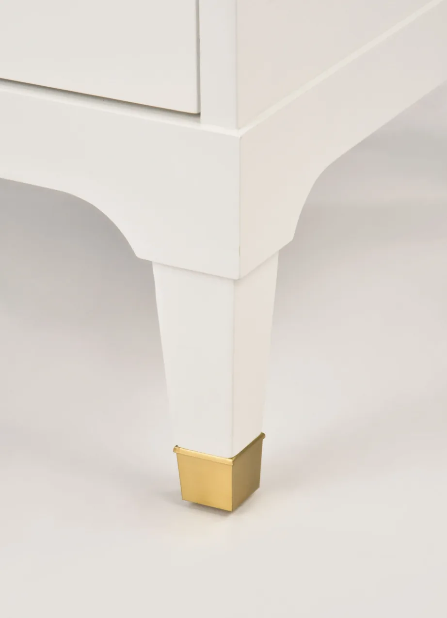 Valge öökapp Hamilton HT014, pekaanipuidust – 8