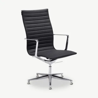 Must kunstnahast Ava konverentsitool kõrge seljatoega, kroomitud metallraami ja polsterdatud istmega. Stiilne ja ergonoomiline valik kontorisse või koosolekuruumi.