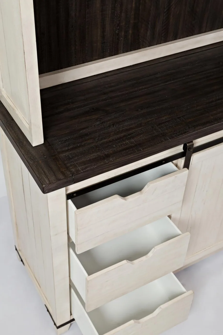 Antikvalge kummut Avola AV1706, taaskasutatud männipuidust – 8