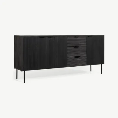 Must Rosario kummut mangopuidust, 180 cm laiune, elegantse ja modernse disainiga. Metallraam tagab stabiilsuse, mahukad sahtlid ja kapid pakuvad rohkelt hoiustamisruumi.