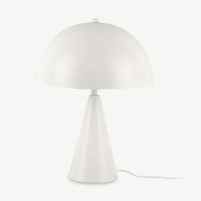 Valge metallist Sublime lauavalgusti minimalistliku disainiga, mattviimistlusega ja pehmete kaartega. Kompaktne ja stiilne valgusallikas, ideaalne elutuppa, magamistuppa või kööki.