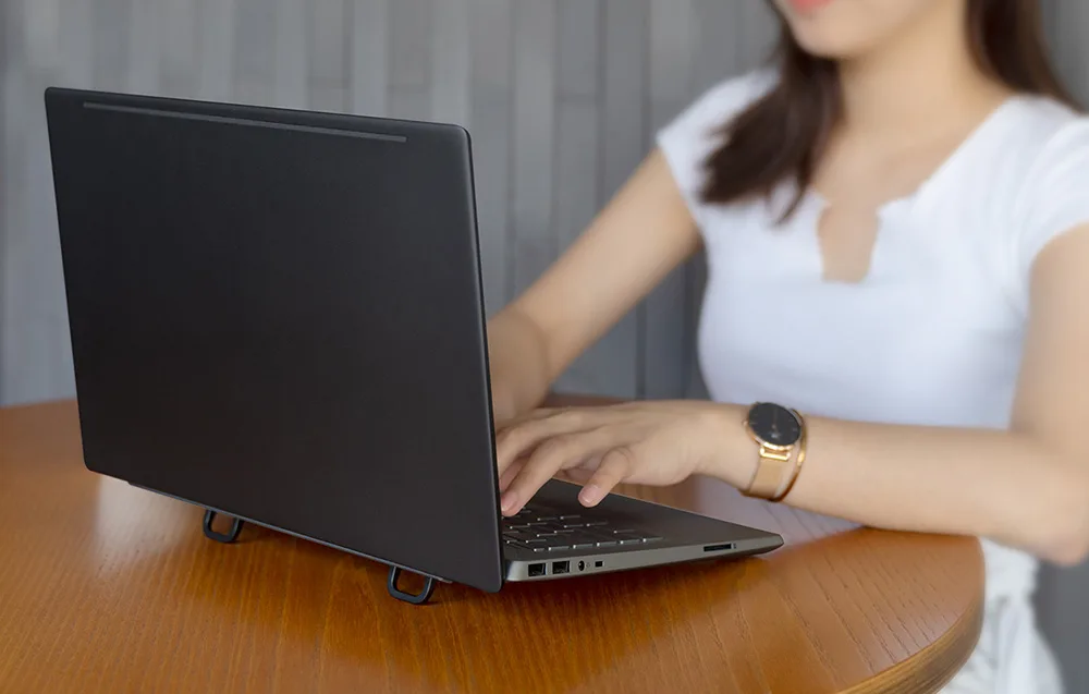 Nillkin sülearvuti tugijalg Bolster ergonoomika