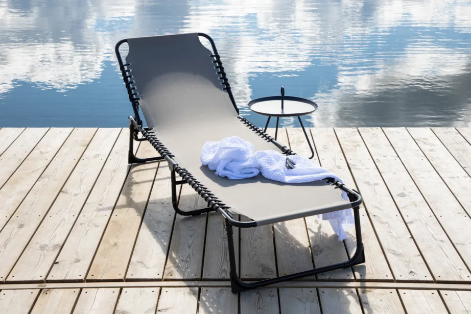 Metallist lamamistool Majken, must/hall, 60×190, 6175-002