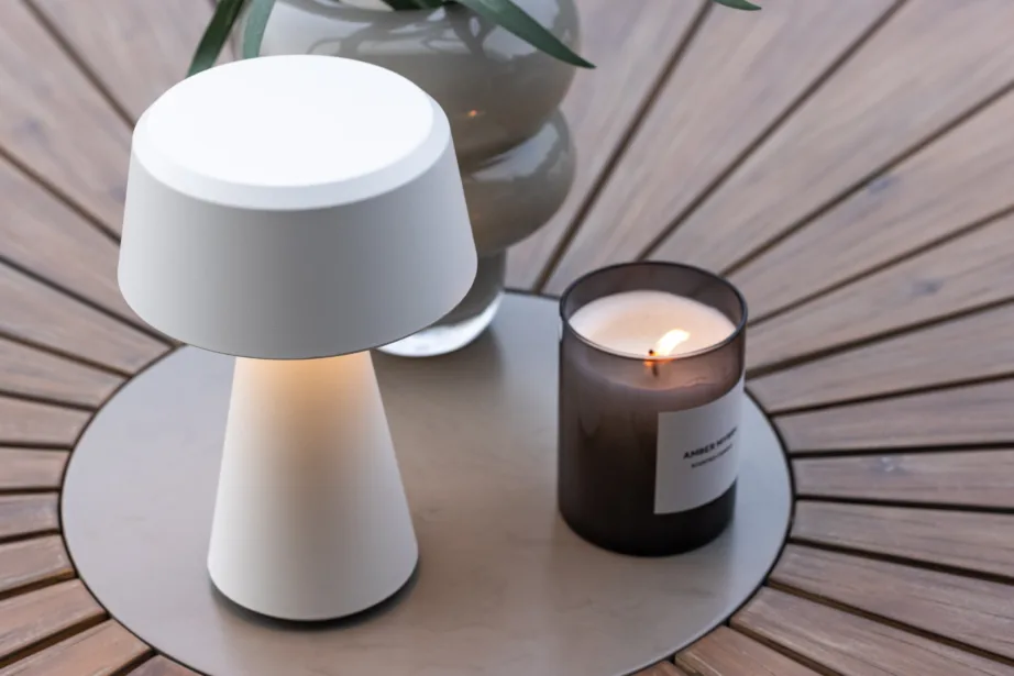 Plastikust laualamp õue Stratford, valge, ø15×23, 7545-101 – 3