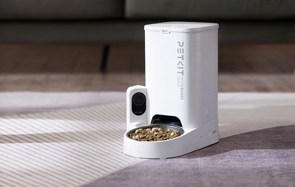 nutikas lemmiklooma toidujagaja Petkit Yumshare SOLO valges värvitoonis, vaade eest