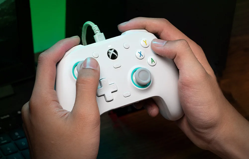 GameSir G7 SE juhtkangid ja nuppude paigutus Hall Effect tehnoloogiaga