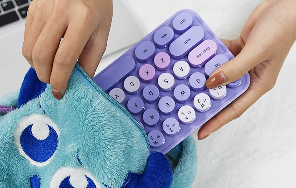Lilla kompaktklaviatuur MOFII Bean detailvaates