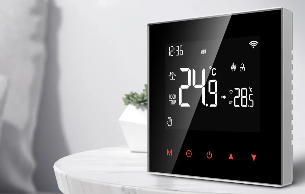 Avatto WT100 LCD-ekraaniga kuvatakse hetke veeboileri temperatuur ja ruumitemperatuur