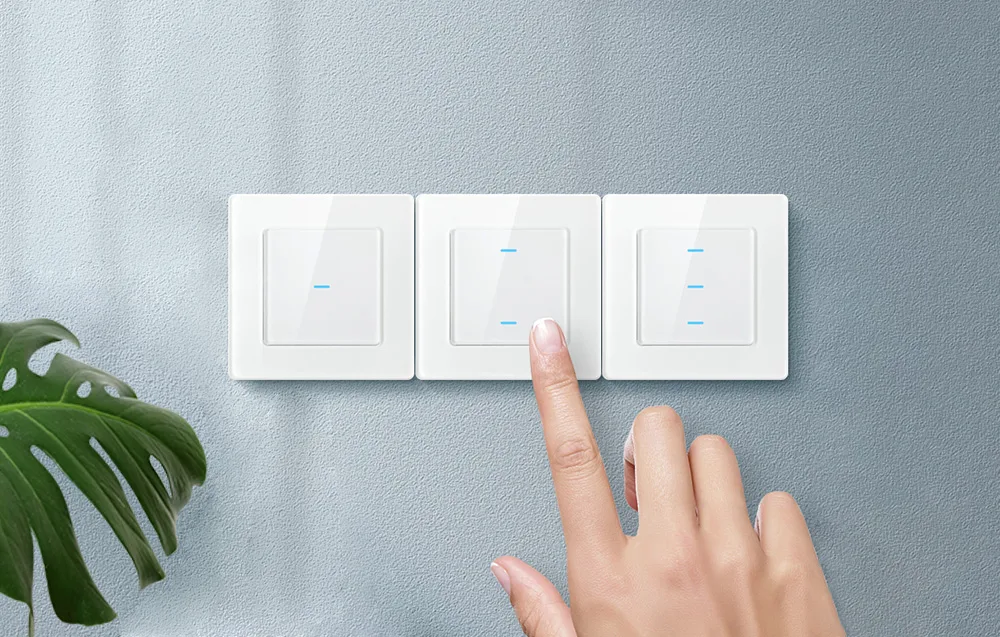 valguslüliti juhtimine Google Assistant ja Amazon Alexa abil