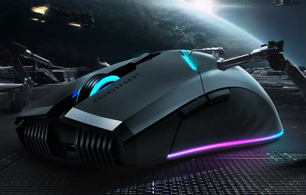 RGB-valgustusega must mängurihiir Thunderobot erinevates värvitoonides