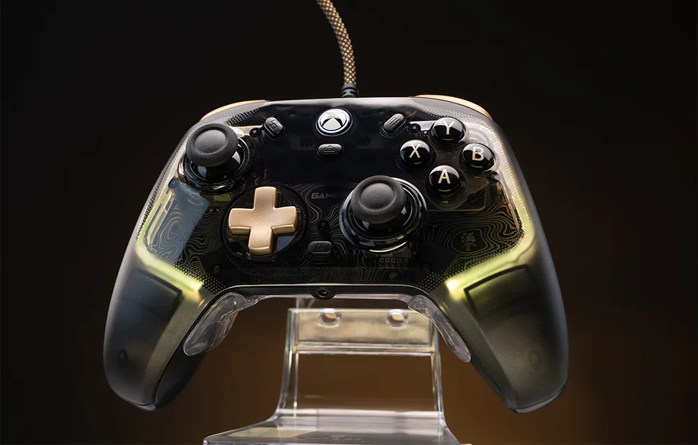 Hall-efektiga kangide ja läbipaistva disainiga GameSir K1 Flux puldi detailid