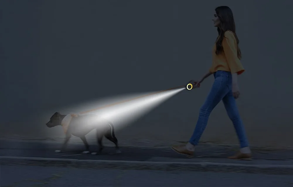 Automaatne jalutusrihm koos sisseehitatud LED-taskulambiga