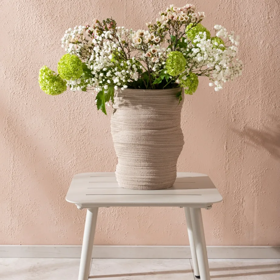 Kõrvallaud Lina, beež, 40×40, 2126-402 – 7