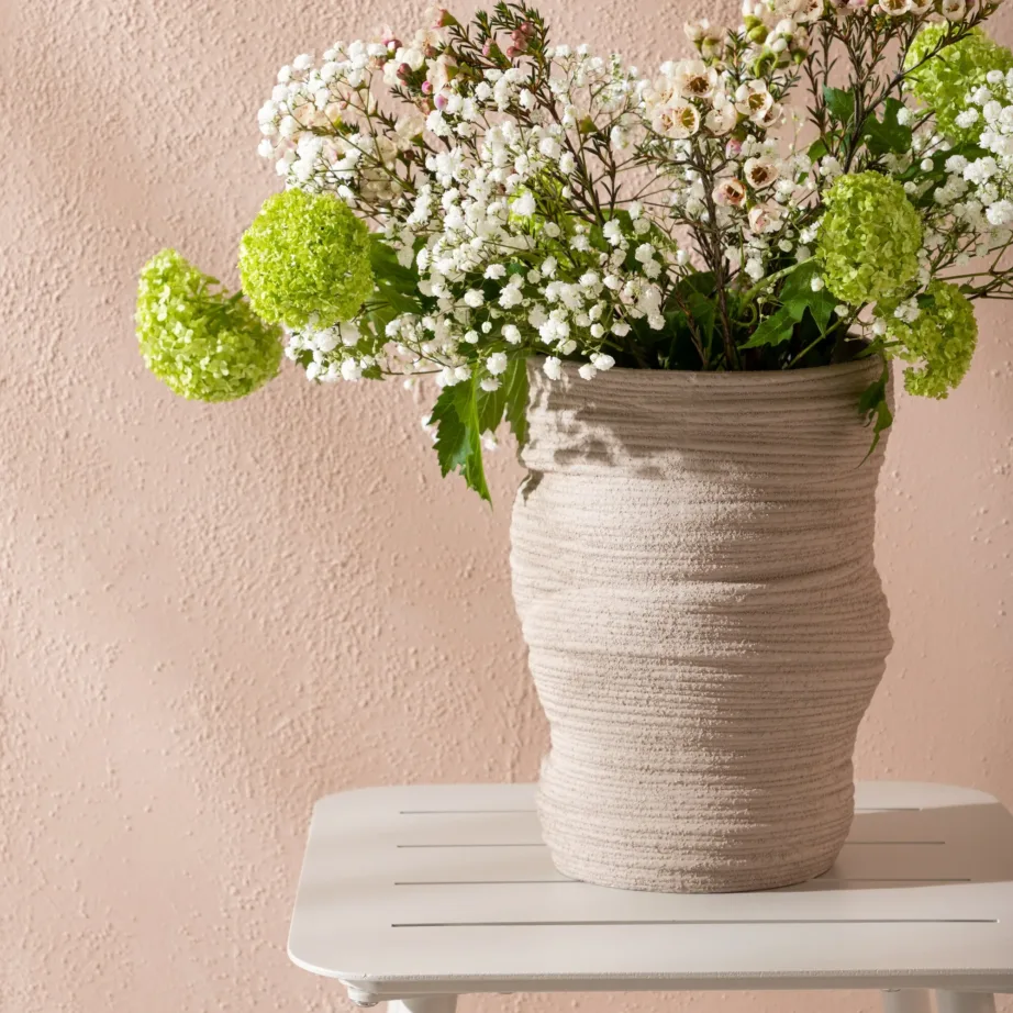 Kõrvallaud Lina, beež, 40×40, 2126-402 – 9