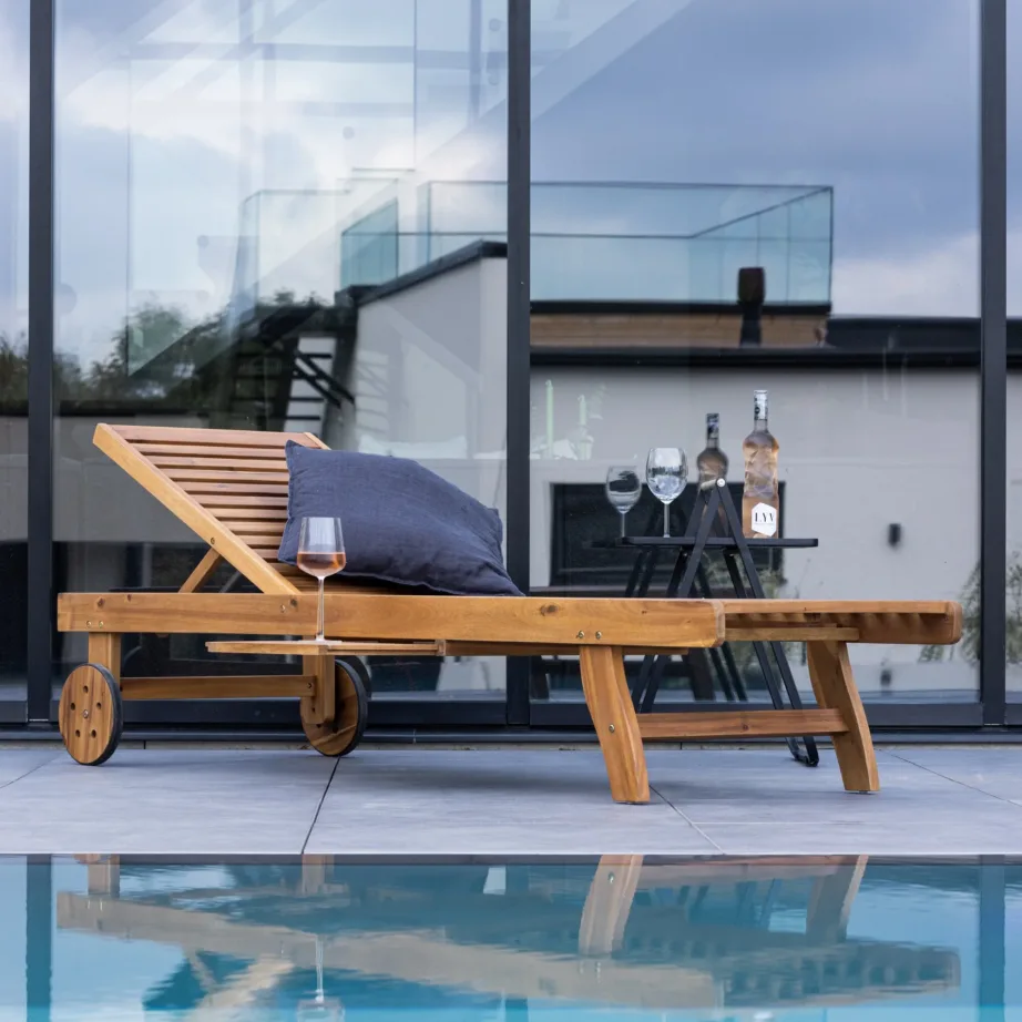 Akaatsiapuidust lamamistool Luzon, naturaalne, 6147-000 – 6