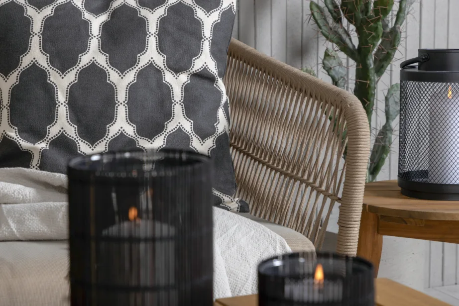 Akaatsiapuidust nurgadiivani komplekt Chania, 9329-027 – 8