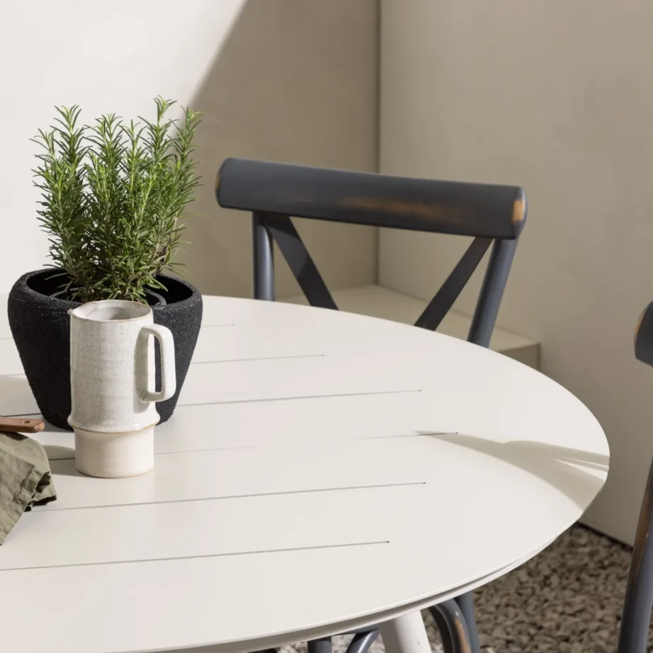 Alumiiniumist aia söögilaua komplekt Lina/Tablas, GR23430 – 8