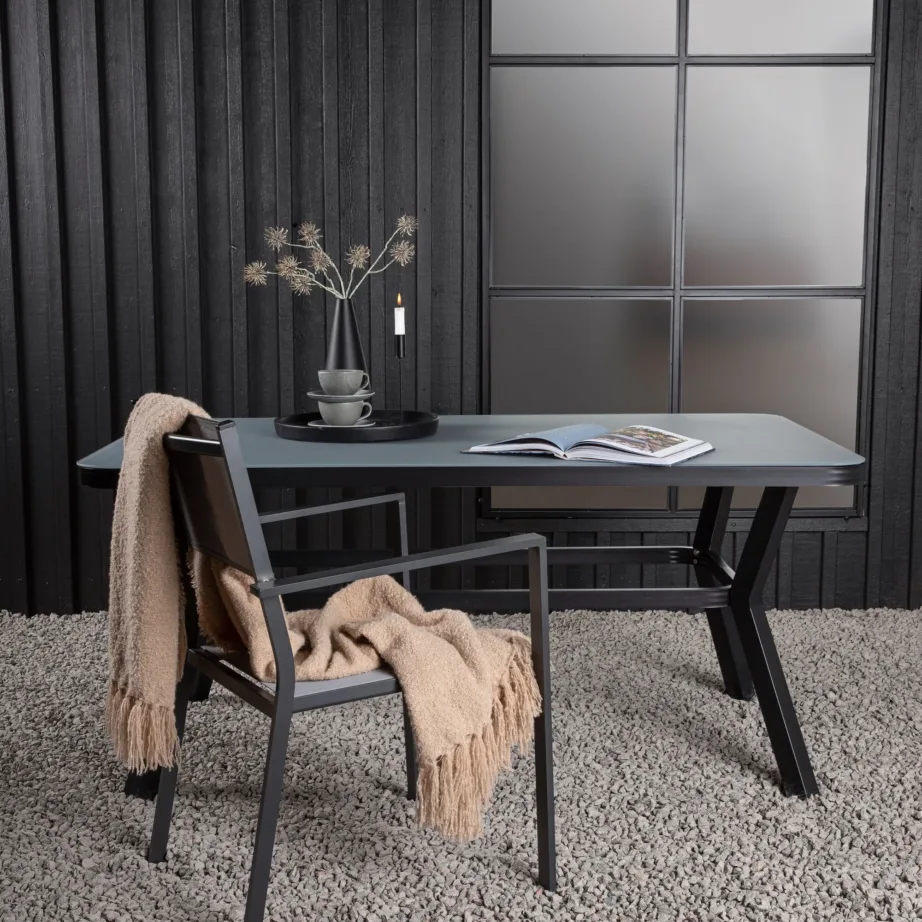 Alumiiniumist aia söögilaud Virya, must, 1461-408 – 6