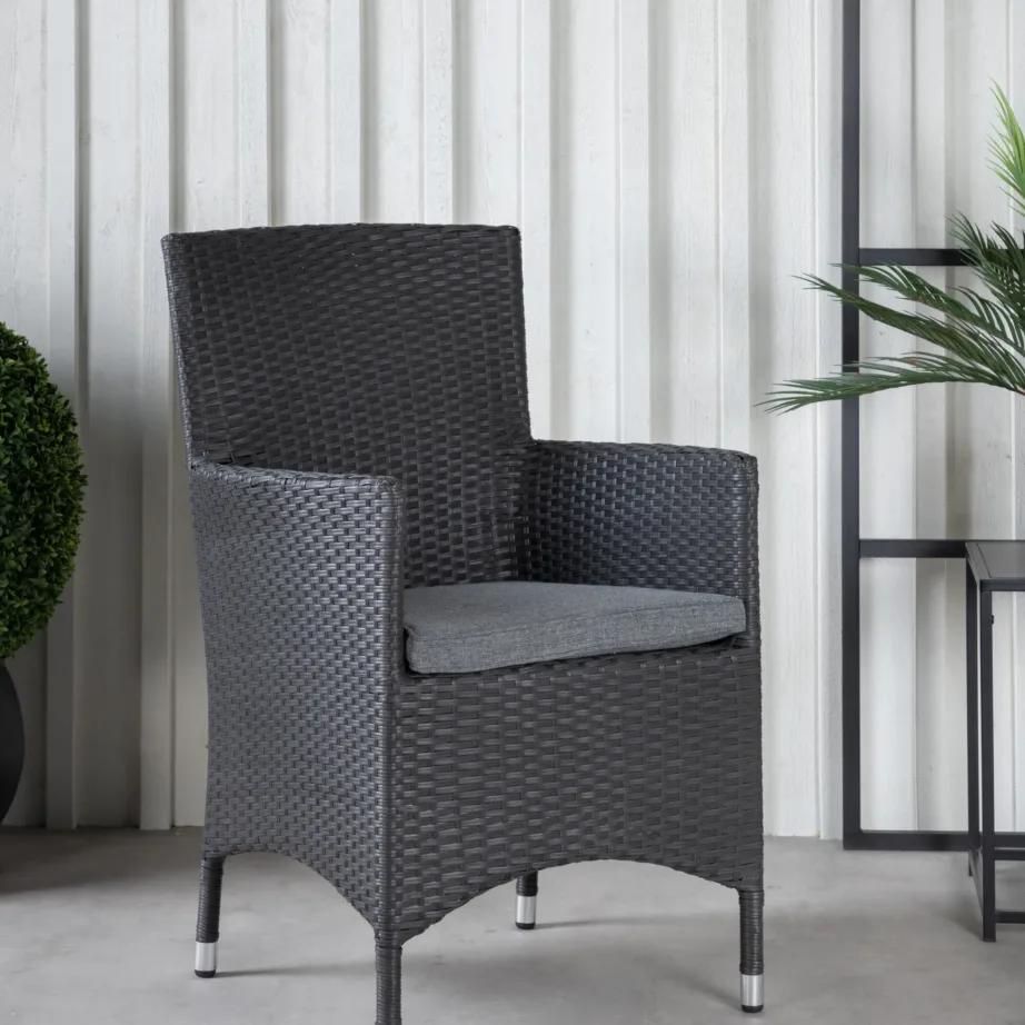 Alumiiniumist aiatugitool Malin, must/hall, 9136-001 – 6