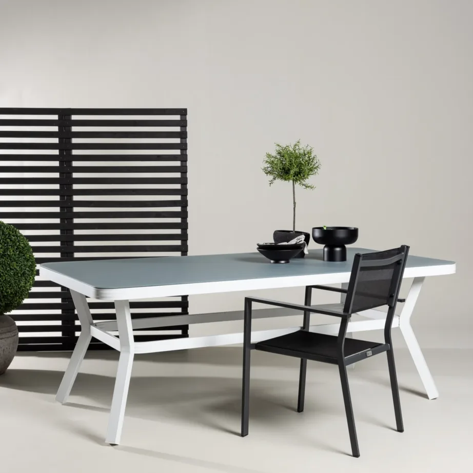 Alumiiniumist aia söögilaud Virya, valge, 1464-400 – 6