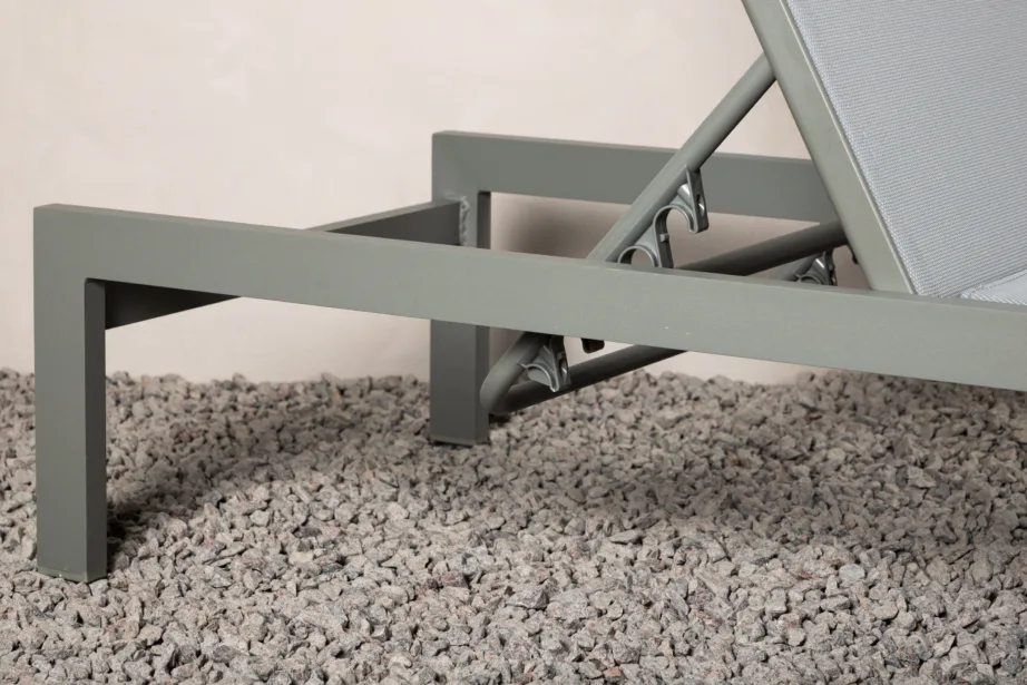 Alumiiniumist lamamistool Copacabana, pruun, 2108-404 – 7