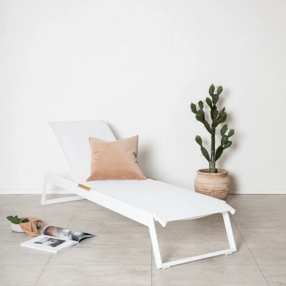 Alumiiniumist lamamistool Mexico, valge/tiigipuust, 9294-400 – 7