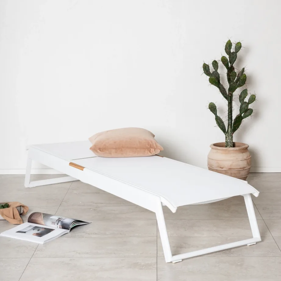 Alumiiniumist lamamistool Mexico, valge/tiigipuust, 9294-400 – 8