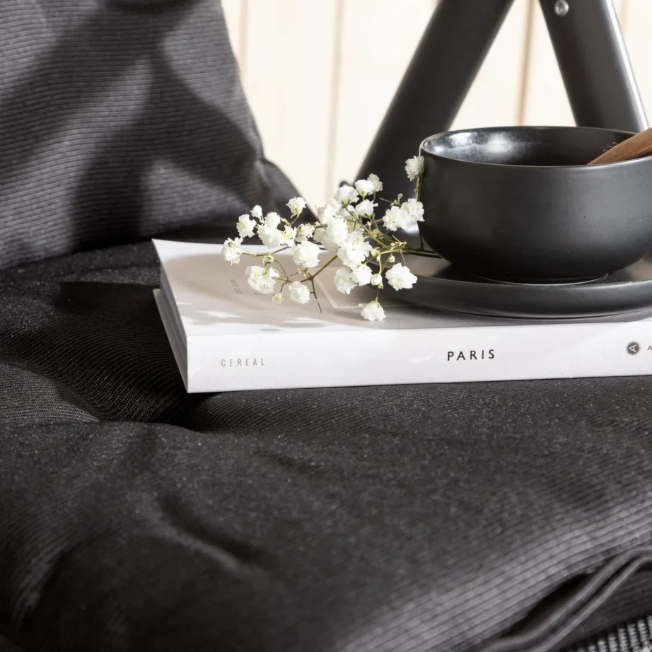 Istmepadi ja pehmendus aiatoolile, must, 3102-303 – 9