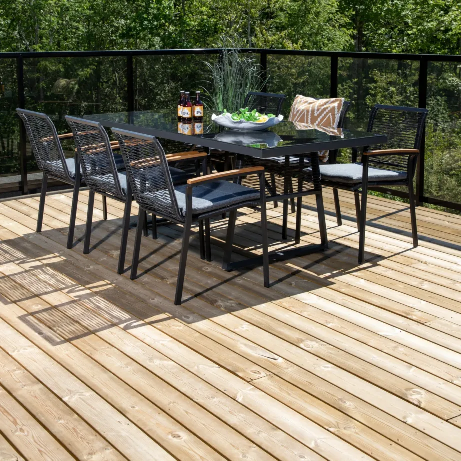 Aiatool Dallas, must, 1523-2048 – 7