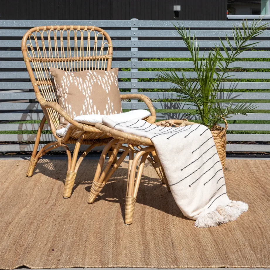 Rotangist aiatugitool Ella, koos jalatoega, naturaalne/valge, 1571-6011 – 6