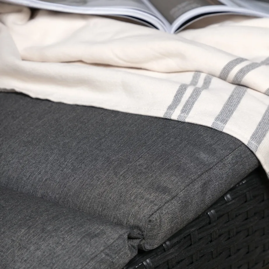 Rotangist lamamistool Archie, must, 2065-001 – 8