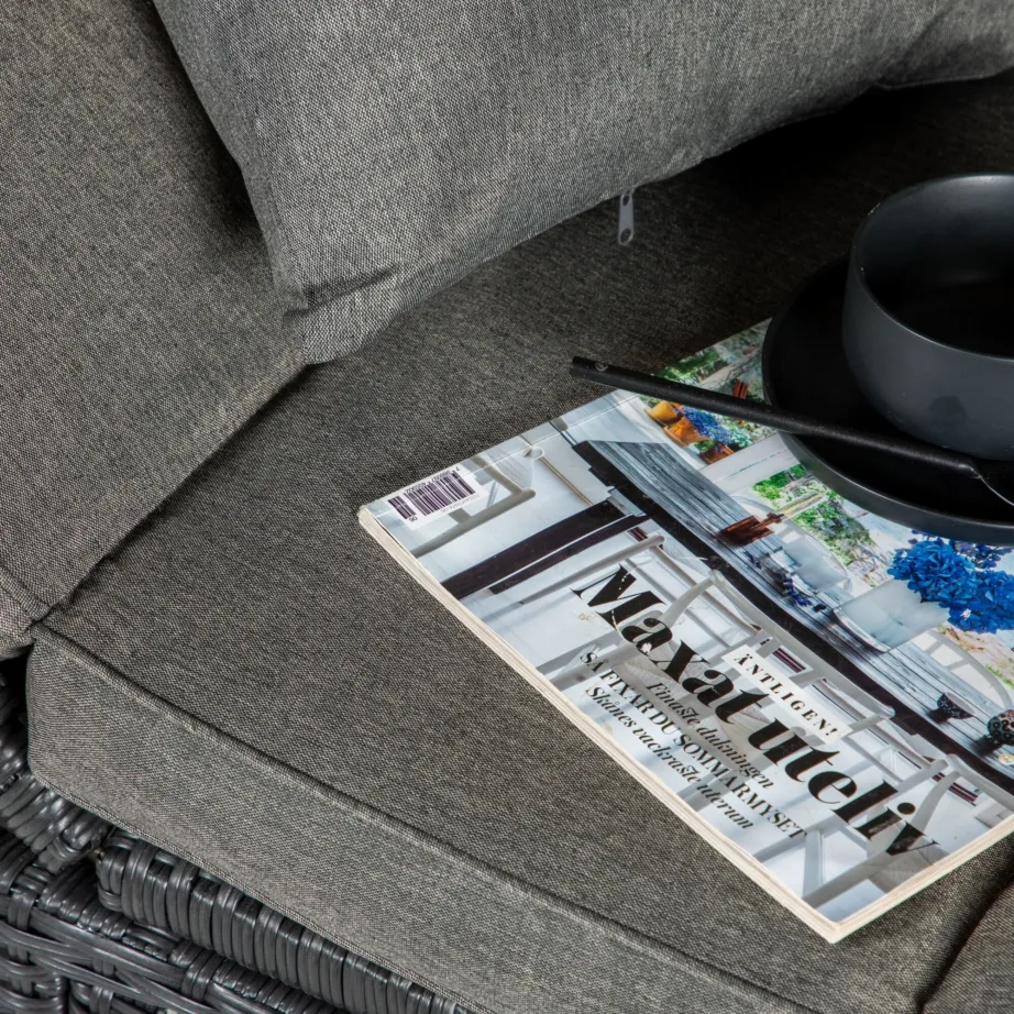 Rotangist lamamistool Nopy, must/hall, 2067-001 – 10