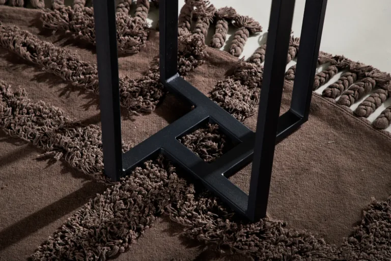 Lawton ümmargune must diivanilaud, MDF ja metallraam, ø40 cm - 15009-020