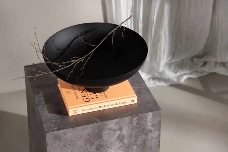 Tumehall marmormustriga MDF-diivanilaud York, industriaalne stiil (40 × 40 cm), 15009-092 – 10