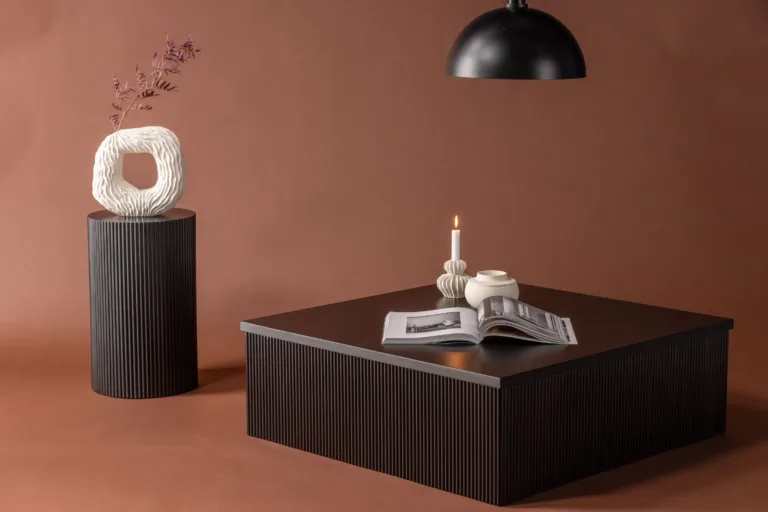 Must sooneline MDF-kohvilaud Lenox, 90 × 90 cm - 15009-120