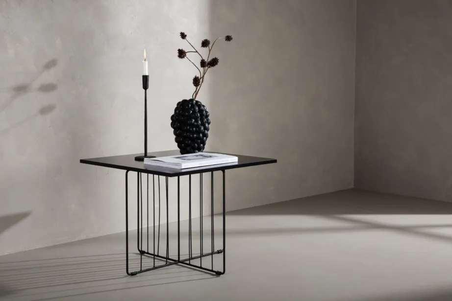 Daytoni must diivanilaud terasjalgadega (60 × 60 cm, MDF ja teras), 15009-130 – 9