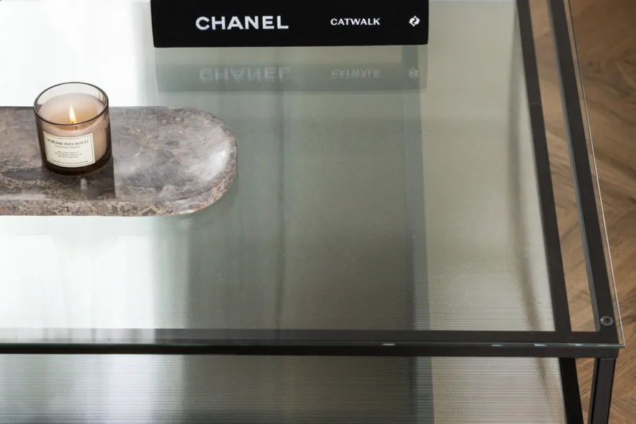 Maglehem must klaasist diivanilaud musta metallraamiga, 15015-100 – 10