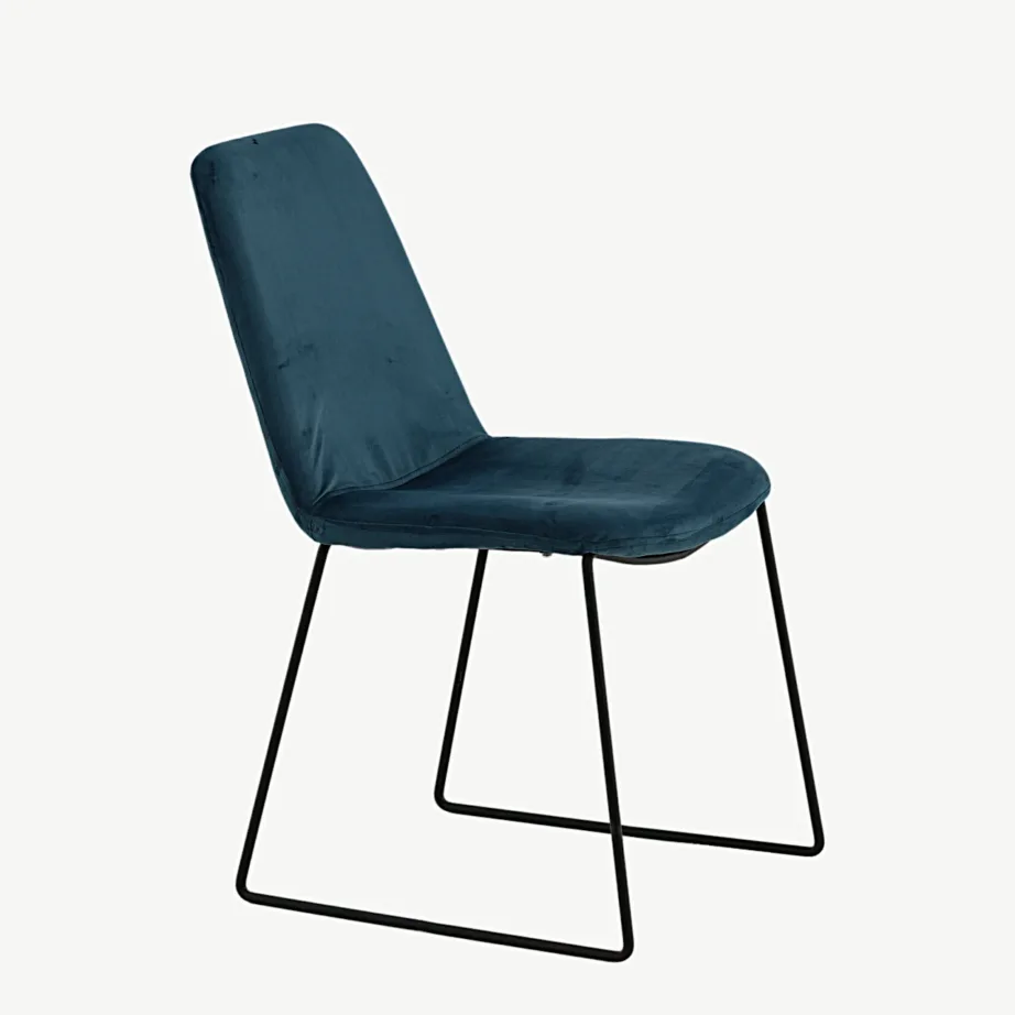 Sinisest sametist söögitool Muce mustade terasjalgadega, 15030-887 – 3