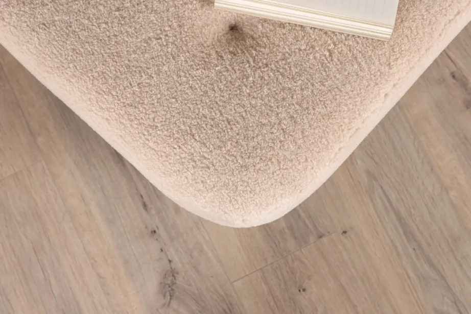 Salina valge buklee-kangast tumba puidust jalgadega, 15110-030 – 9