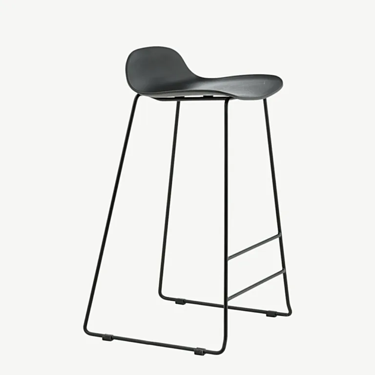 Must minimalistlik baaritool Wave (plastikust iste, terasraam, 75 cm) - 15349-888
