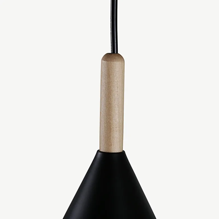 Mustast metallist koonusekujuline ripplamp puidudetailiga Enif - 15504-888