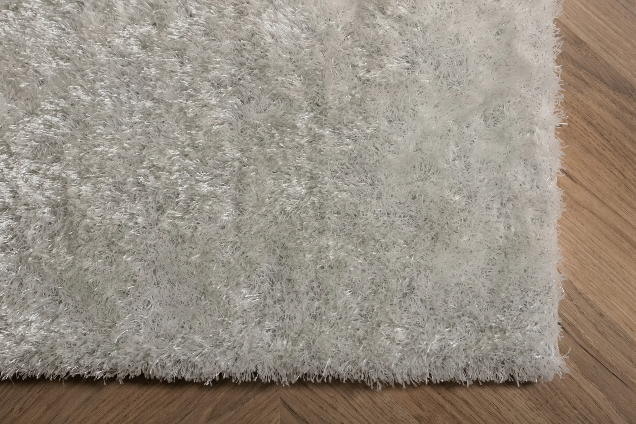 Mattise valge läikiva pinnaga vaip (160 × 230 cm, polüester-puuvill) - 15510-300